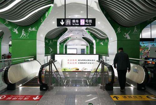 打造網紅地鐵站設計,創(chuàng)意設計引領城市交通新潮流