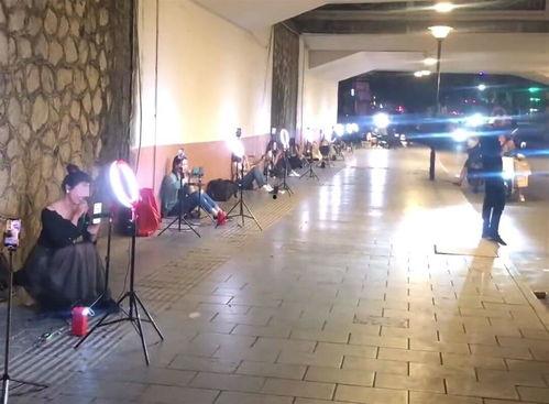 在橋洞下直播的網(wǎng)紅,網(wǎng)紅帶你探秘城市地下世界