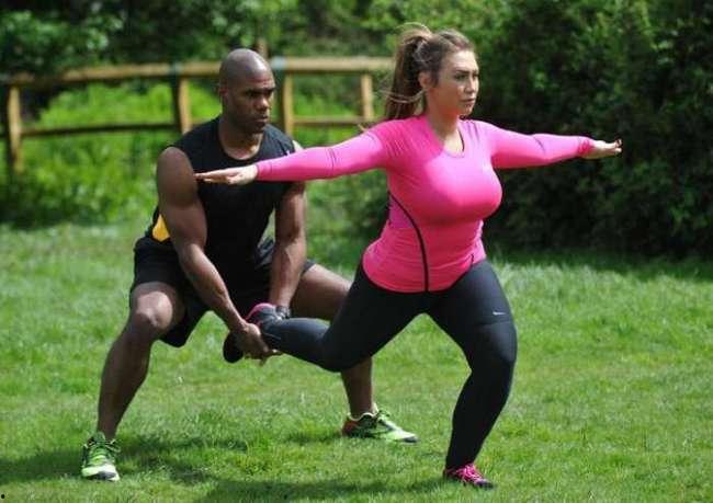 女明星怎么訓(xùn)練身體軟件,打造完美身材的軟件訓(xùn)練攻略