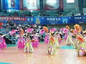 甘肅定西廣場舞網(wǎng)紅男孩
