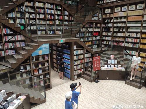 江津網(wǎng)紅書(shū)店,文化新地標(biāo)，閱讀新潮流