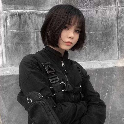 網(wǎng)紅高冷微信昵稱女,揭秘網(wǎng)紅的獨(dú)特魅力